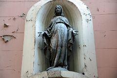 06-02 Statue Of The Virgin Mary Outside The Iglesia de San Francisco Basilica In Mendoza.jpg